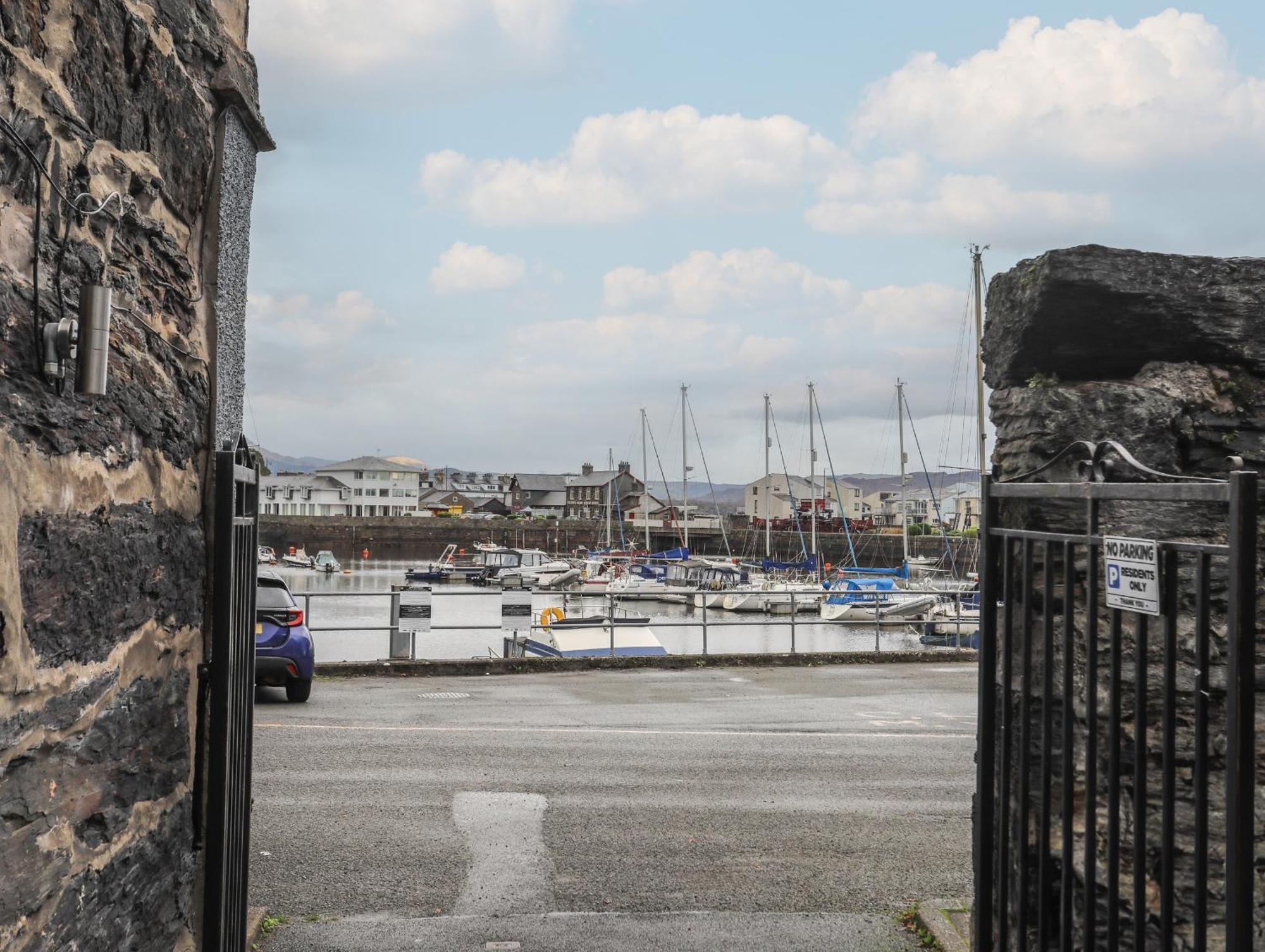 Cornhill Courtyard Lejlighed Porthmadog Eksteriør billede